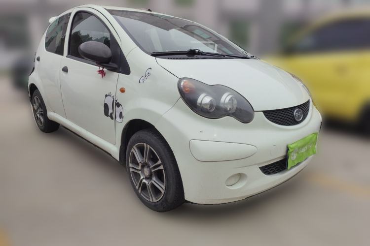 Used BYD F0 2012 1.0L XuanKu Trim Front Right 45 Deg