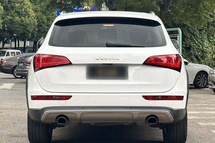 Used Audi Q5 2017 Plus 40 TFSI Technology Model