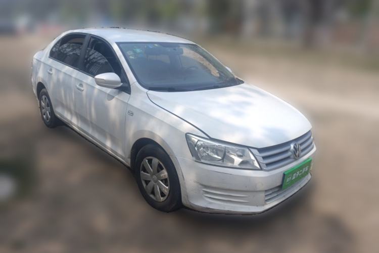 Used Volkswagen Santana 2015 1.6L Manual Fashion Edition