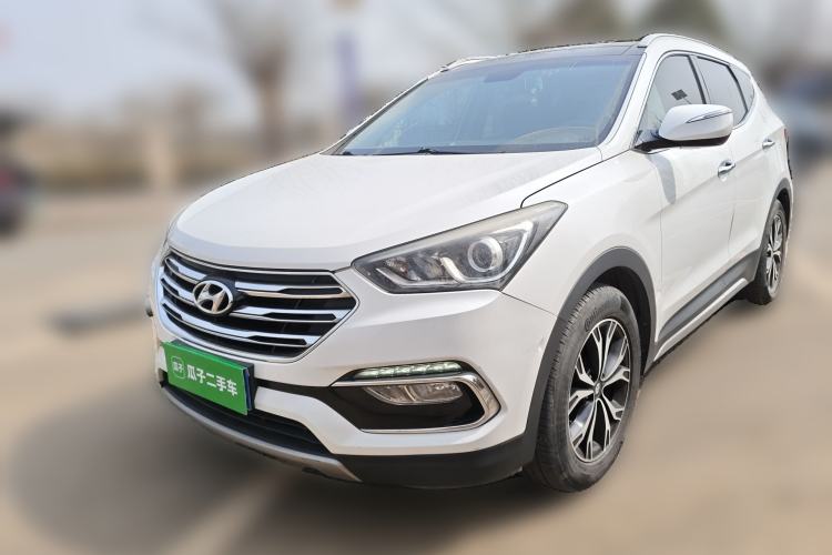 Used Hyundai Santa Fe 2017 2.0T Automatic All-Wheel Drive Smart 7-Seater