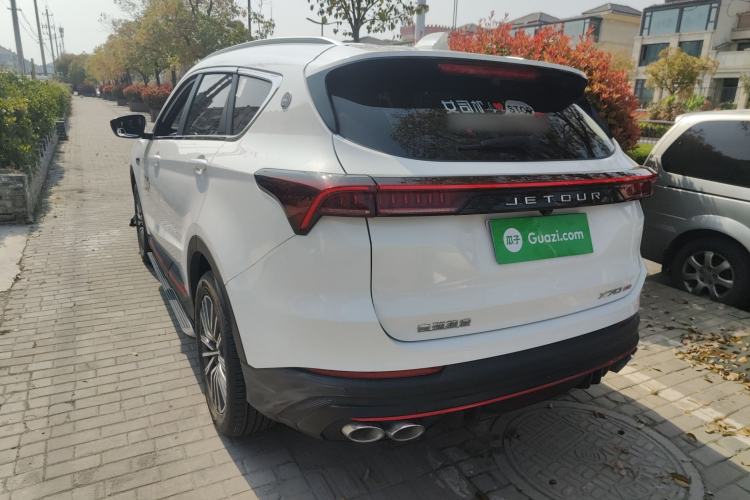 Used JETOUR X70 PRO 2023 1.5T DCT Comfort Edition 5 Seats
