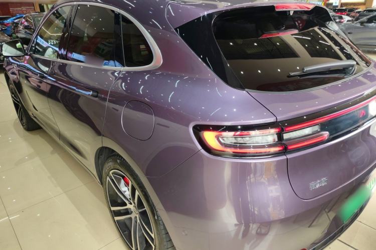 Used Hima AITO M5 2025 Extended-Range Ultra All-Wheel-Drive Version Exterior 2