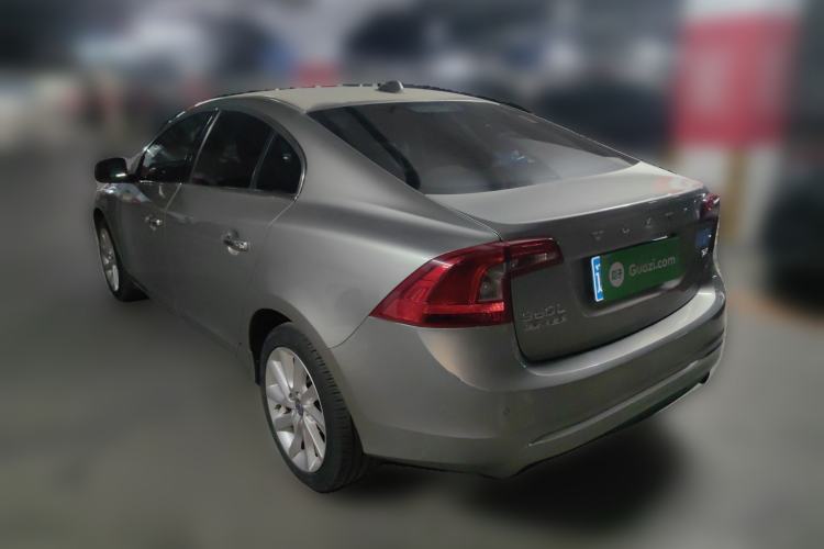 Used Volvo S60 2016 S60L T4 Zhiyuan Edition
