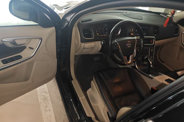 Used Volvo S60 2014 S60L T5 Intelligent Drive Edition