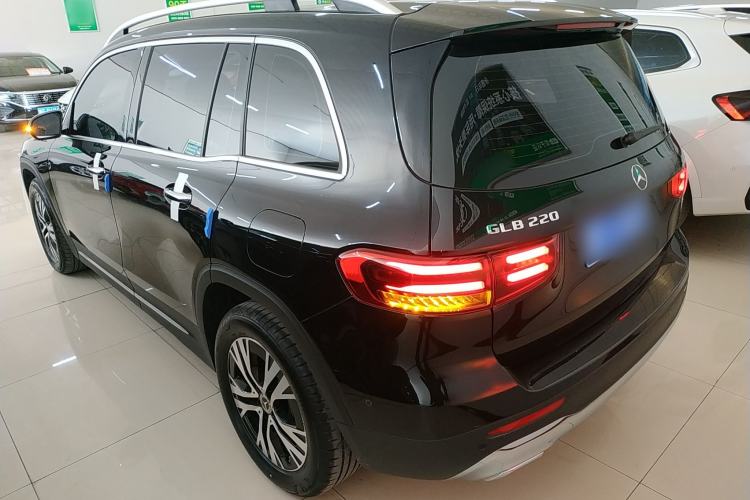 Used Mercedes-Benz GLB 2024 Refresh GLB 220 Dynamic Edition
