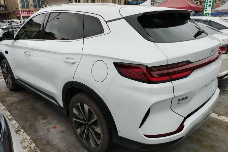 Used BYD Song PLUS New Energy 2025 EV Intelligent Driving Edition 520km Luxury Model Rear Left 45 Deg