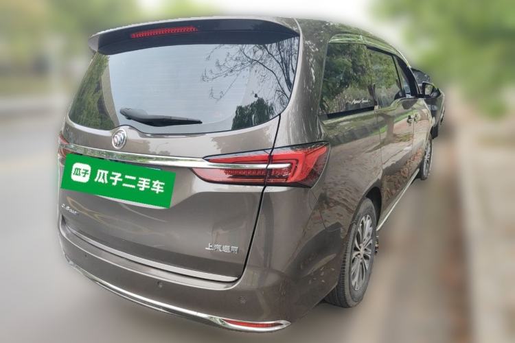 Used Buick GL8 2023 Land Executive Class Comfort Model
