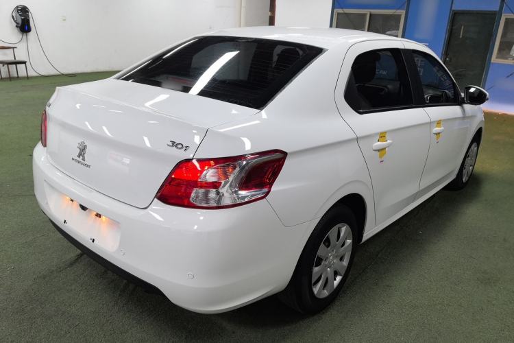 Used Peugeot 301 2014 1.6L Manual Comfort Edition