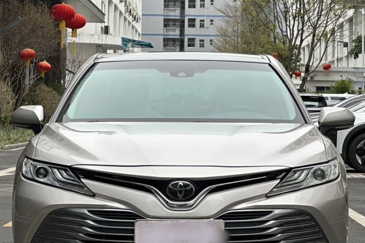 Used Toyota Camry 2019 2.5G Luxury Edition China VI Standard