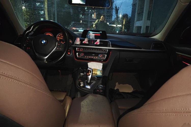 Used BMW 3 Series 2018 320Li Fashion Model
