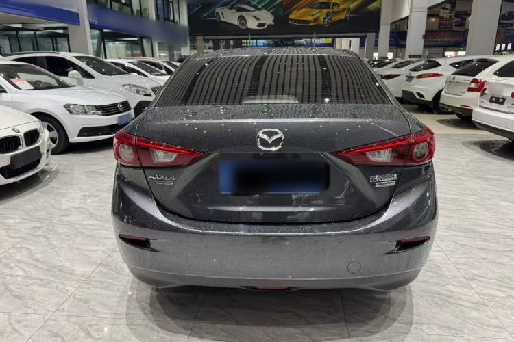 Used Mazda 3 Axela 2017 Sedan 1.5L Automatic Luxury Model Emission Standard China V
