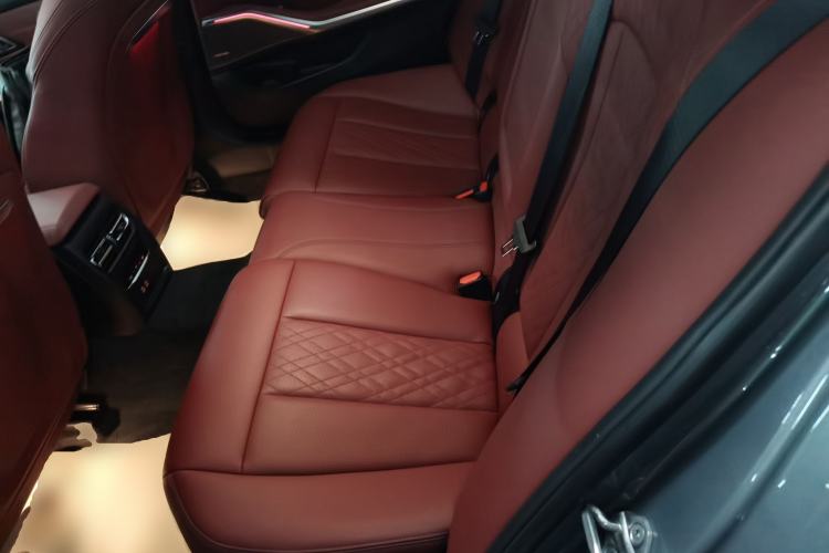 Used BMW 3 Series 2023 325Li M Sport Night Edition Package Left Rear Seat