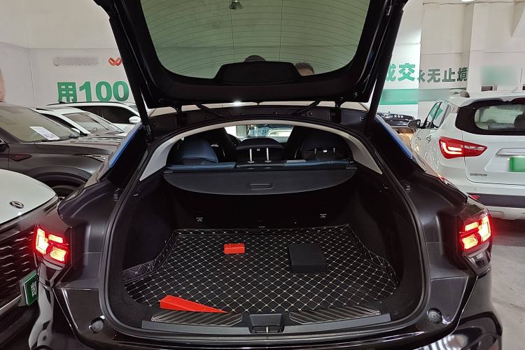 Used Lynk & Co 05 2022 2.0T Two-Wheel Drive Shine Halo