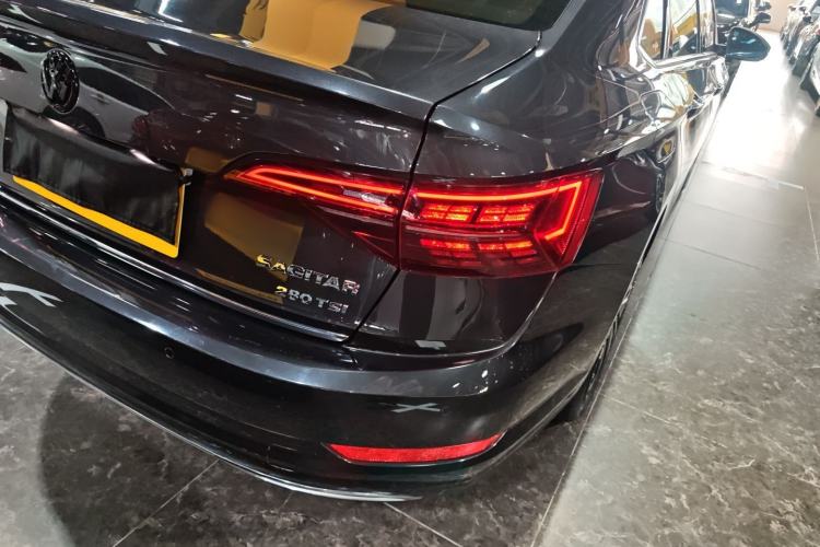 Used Volkswagen Sagitar 2020 280TSI DSG Luxury Version China VI Standard