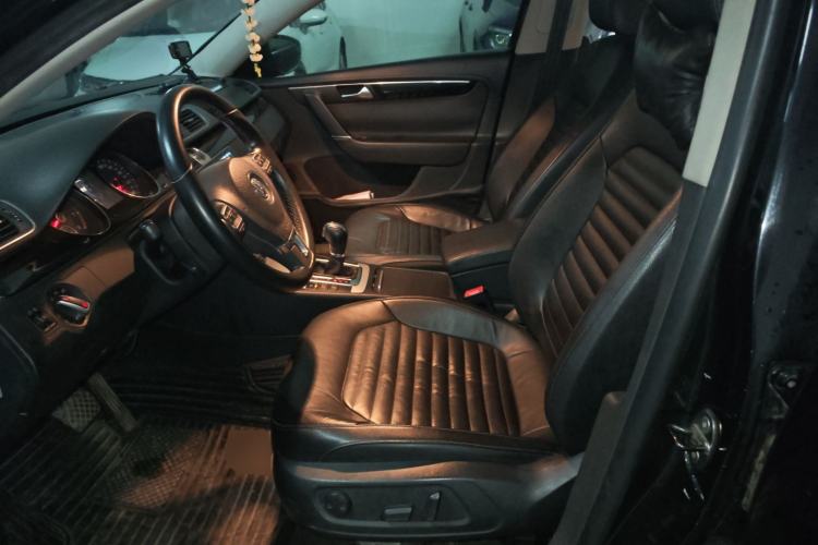 Used Volkswagen Magotan 2012 Revised 1.4 TSI Luxury Version Left Front Seat