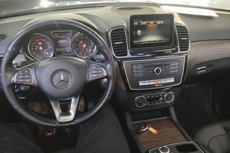 Used Mercedes-Benz GLE 2017 GLE 320 4MATIC Dynamic Model
