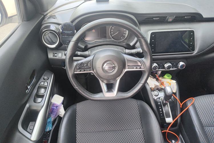 Used Nissan Kicks 2019 1.5L CVT Smart Connect Luxury Edition
