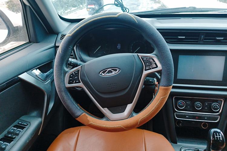 Used Chery Tiggo 3 2016 1.6L Manual ZhiShang Edition