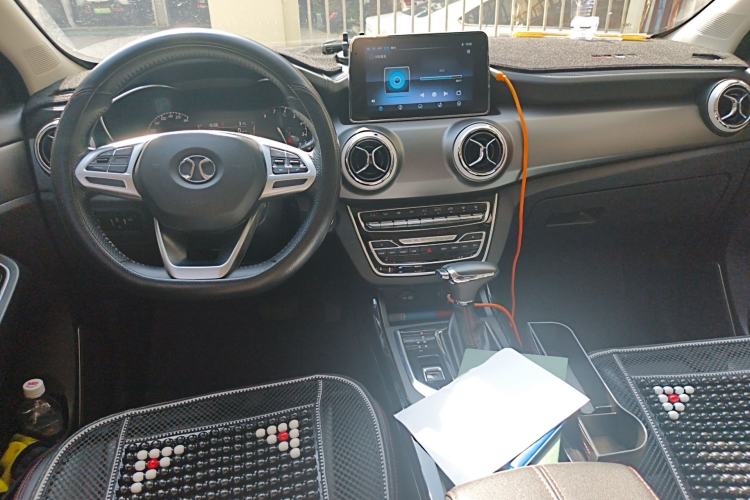Used BAIC Beijing X5 2018 1.5T CVT Elite Version National V Center Console