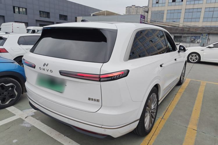 Used ONVO Luxeed L90 2025 Model—Ultra Six-Seater Version Rear Right 45 Deg