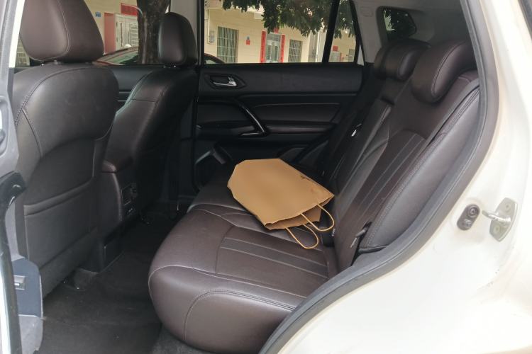 Used GAC Group ix4 2018 Luxury Edition Left Rear Seat