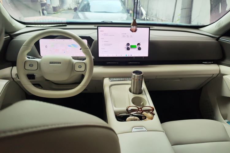 Used Haval Fierce Dragon Max 2025 Hi4 110 Air Center Console