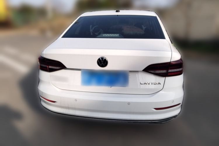 Used Volkswagen Lavida 2021 1.5L Automatic Comfort Edition
