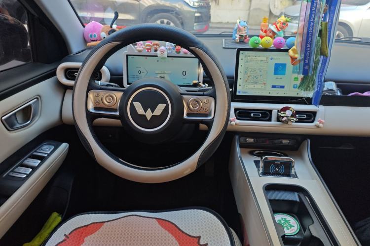 Used Wuling Bingo PLUS 2024 401 km Range 5-Seater Version