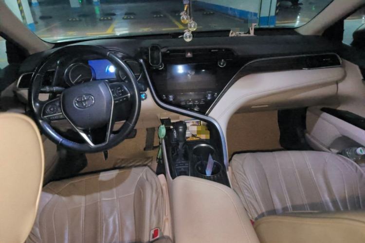 Used Toyota Camry 2019 2.5G Luxury Edition China VI Standard