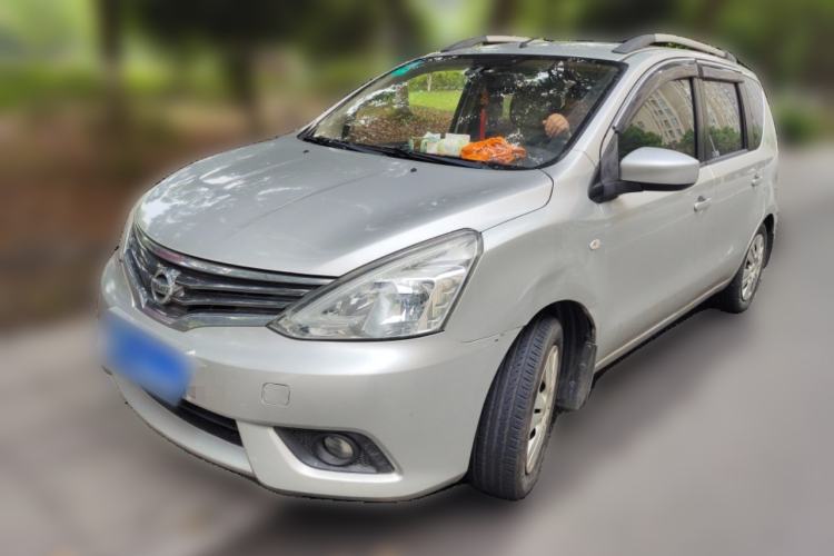 Used Nissan Livina 2013 1.6XE Manual Comfort Edition