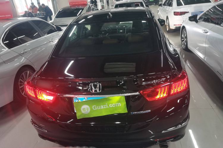 Used Honda Spirior 2017 Hybrid 2.0L Pure Drive Edition
