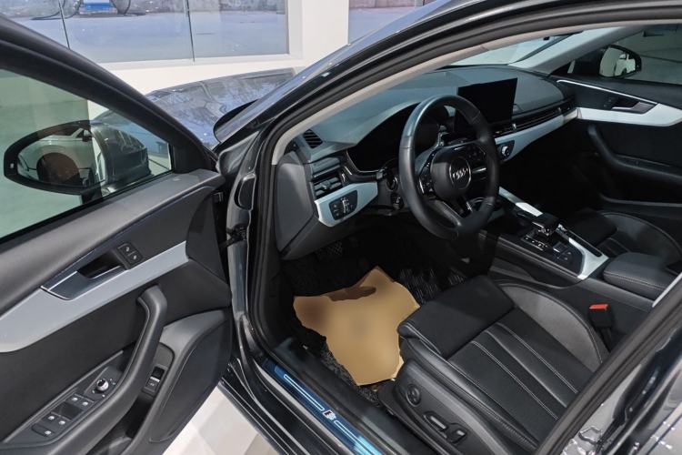 Used Audi A4L 2022 40 TFSI Fashion Dynamic Model