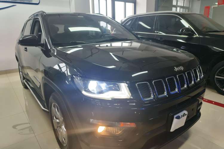 Used Jeep Compass 2019 220T Automatic Family Edition