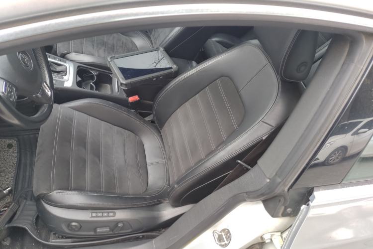 Used Volkswagen FAW-Volkswagen CC 2016 1.8TSI Prestige Model
