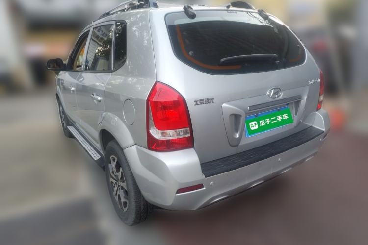 Used Hyundai Tucson 2013 2.0L Automatic Two-Wheel Drive Comfort Version
