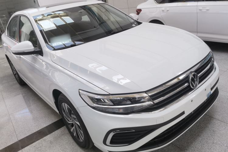 Used Volkswagen Bora 2025 Facelifted 200TSI DSG Yuexing Navigation Edition
