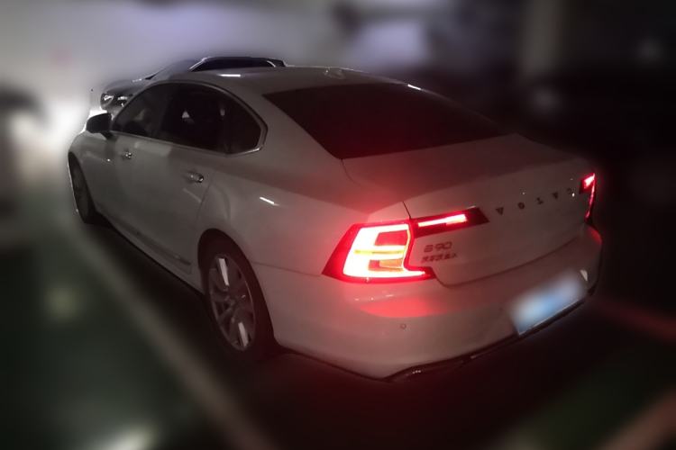Used Volvo S90 2020 T5 Zhiyi Luxury Edition
