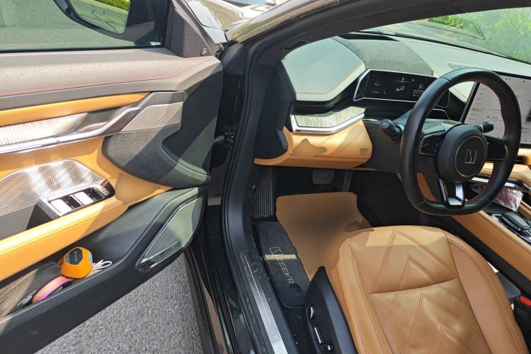 Used Zeekr 001 2022 Ultra-Long Range Dual-Motor YOU Version Driver Seat