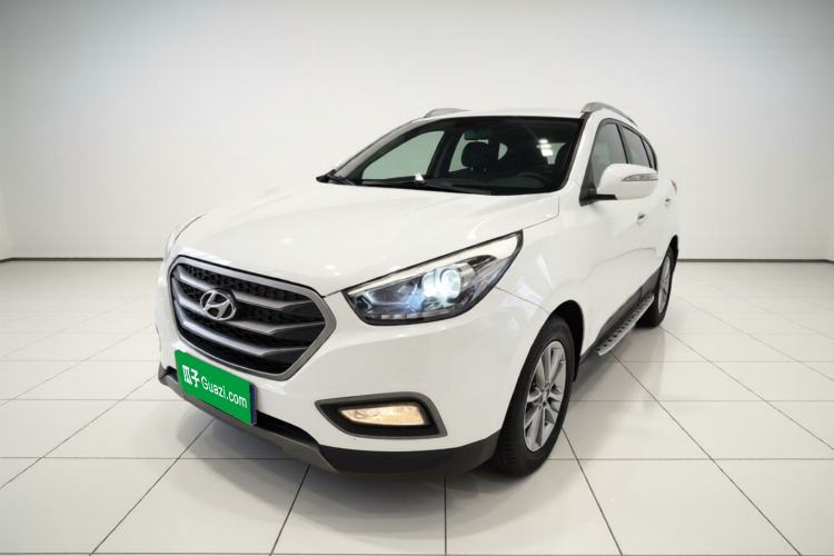 Used Hyundai ix35 2013 2.0L Automatic Two-Wheel Drive Smart GLS China IV Standard