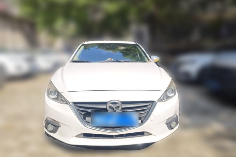 Used Mazda Mazda 3 Axela 2016 Sedan 1.5L Automatic Comfort Model
