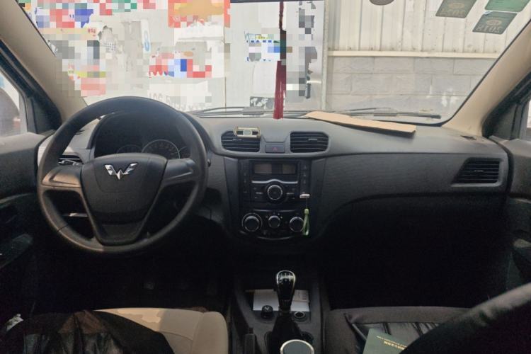 Used Wuling Hongguang 2016 1.5L S Comfort Version
