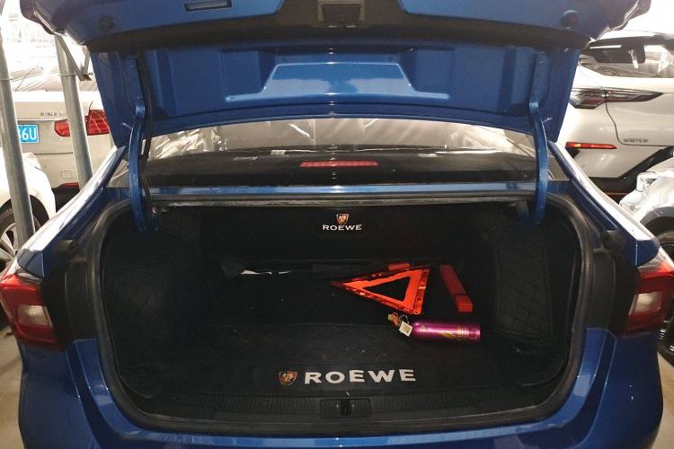 Used Roewe i5 2020 1.5L Automatic 4G Connect Luxury Flagship Edition