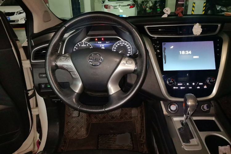 Used Nissan Murano 2019 2.5L XL Two-Wheel Drive Smart Connect Luxury Edition China VI Standard