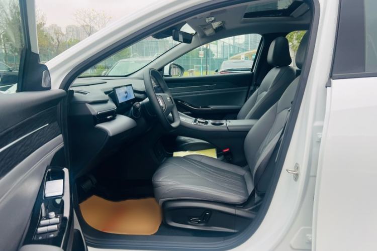 Used Geely Galaxy L6 2025 EM-i 140km Explorer+ Edition
