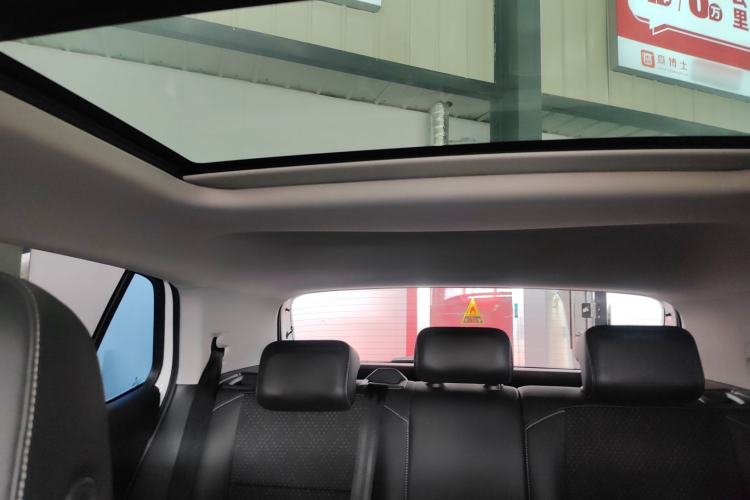 Used Volkswagen Tacqua 2023 200TSI DSG Joy-Connect Edition Headliner