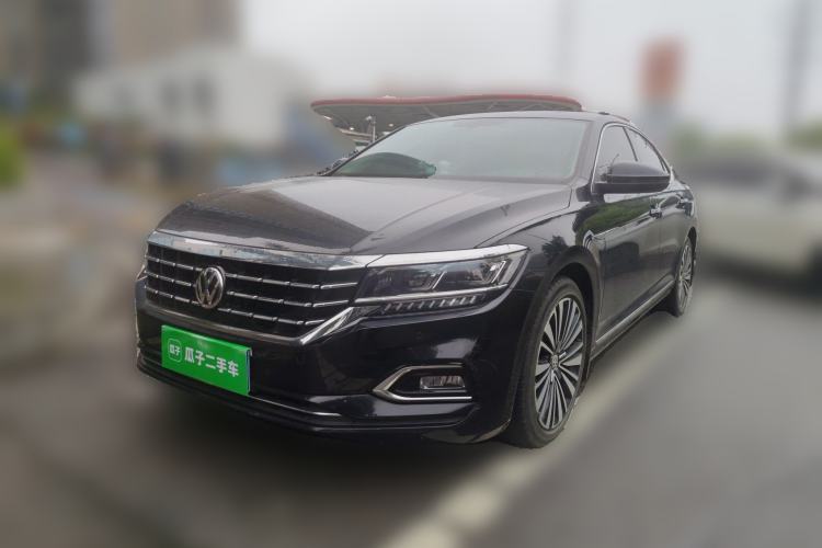 Used Volkswagen Passat 2019 330TSI Luxury Edition China VI Standard