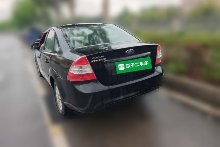 Used Ford Focus 2011 Sedan 1.8L Manual Comfort Model