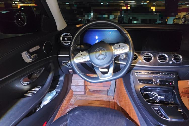 Used Mercedes-Benz E-Class 2019 E 300 L Sporty and Stylish Model