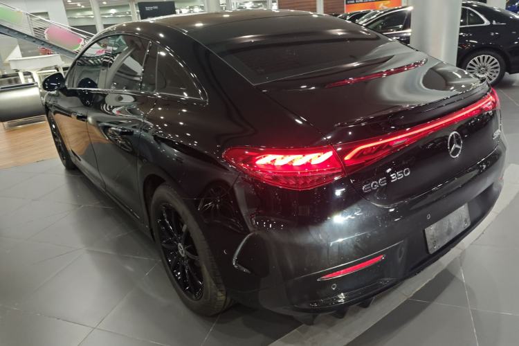 Used Mercedes-Benz EQE 2022 350 Pioneer Edition Rear Left 45 Deg