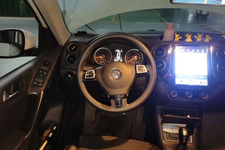 Used Volkswagen Tiguan 2016 300TSI Automatic Two-Wheel Drive Trend Edition Steering Wheel